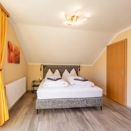 Haus Pitzer/apartments Troicher Apartment