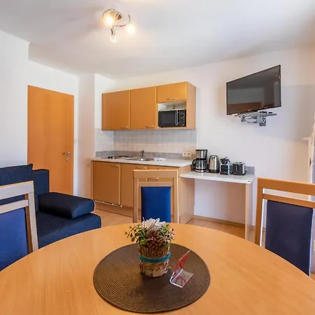 Apartament Haus Pitzer/apartments Troicher *