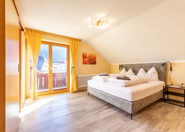 Апартаменты Haus Pitzer/apartments Troicher Шладминг