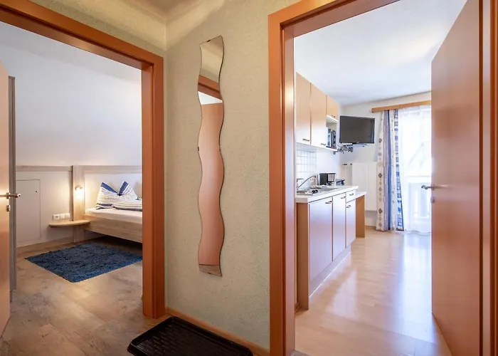 Haus Pitzer/apartments Troicher Apartment