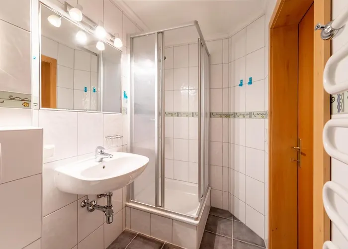 Haus Pitzer/apartments Troicher Schladming