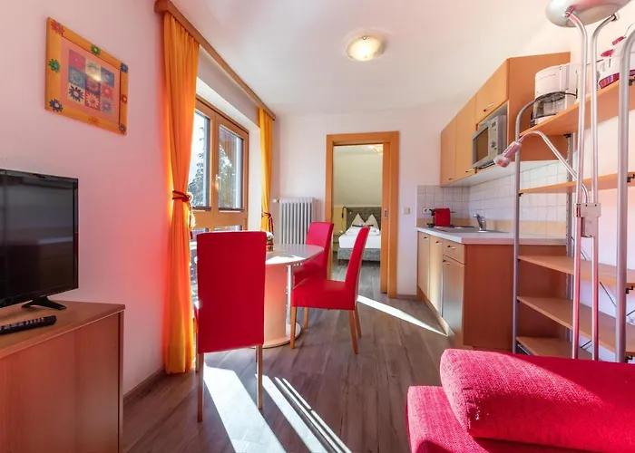 Haus Pitzer/apartments Troicher Apartment *